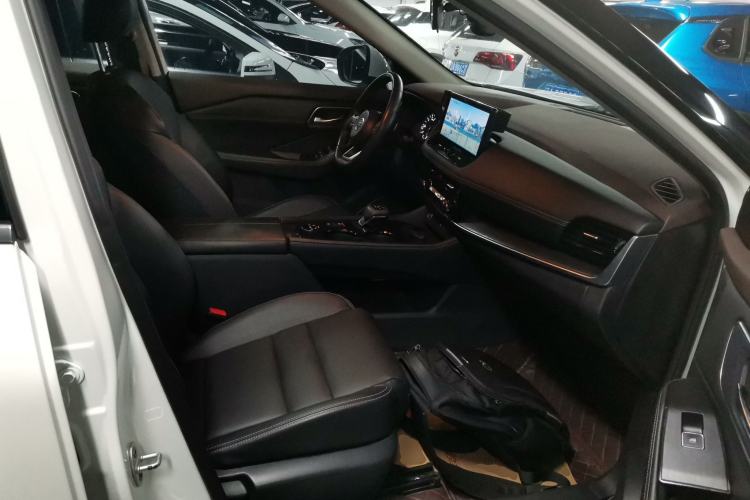 Used Nissan X-Trail 2021 VC-Turbo 300 CVT 4WD Luxury Edition Right Front Seat