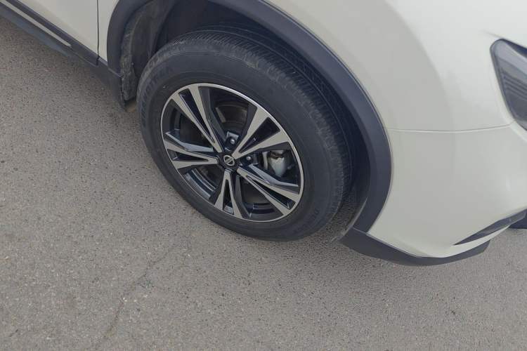 Used Nissan X-Trail 2021 2.5L CVT 4WD XL ITS Luxury Navigation Edition Right Front Wheel Hub