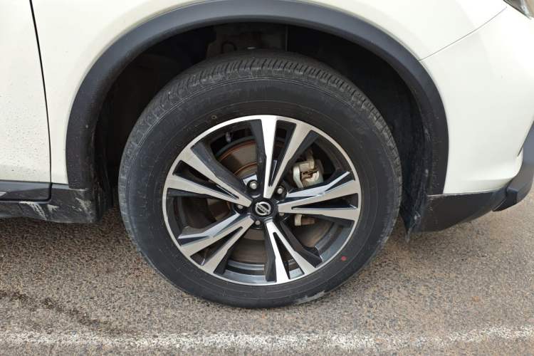 Used Nissan X-Trail 2021 2.5L CVT 4WD XL ITS Luxury Commemorative Edition Right Front Wheel Hub