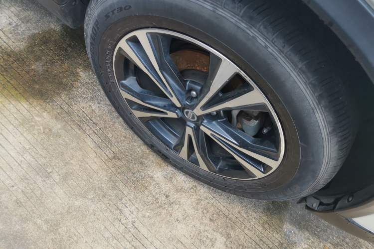 Used Nissan X-Trail 2021 2.5L CVT 4WD XL ITS Luxury Commemorative Edition Right Front Wheel Hub