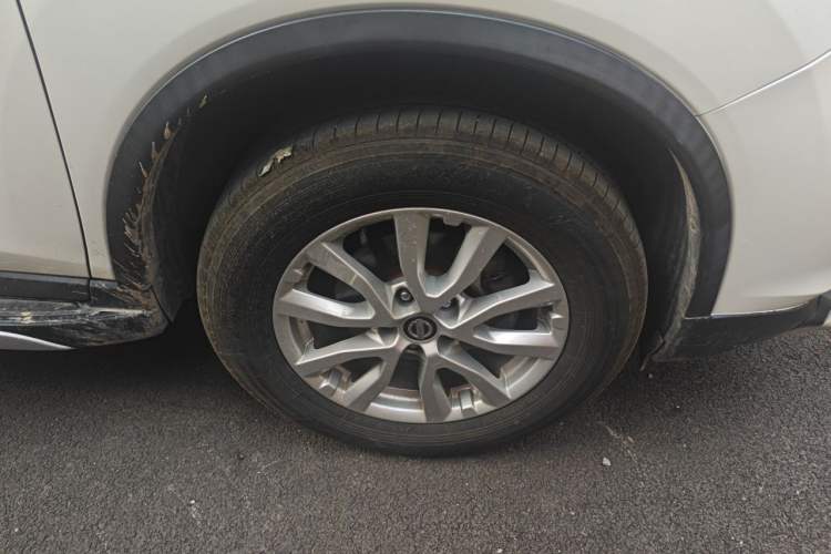 Used Nissan X-Trail 2021 2.0L CVT 2WD XL Premium SmartConnect Deluxe Edition Right Front Wheel Hub