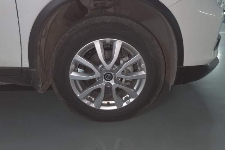 Used Nissan X-Trail 2021 2.0L CVT 2WD XL ITS SmartConnect Comfort Edition Right Front Wheel Hub