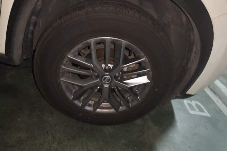 Used Nissan X-Trail 2021 VC-Turbo 300 CVT 2WD Luxury Edition Right Front Wheel Hub