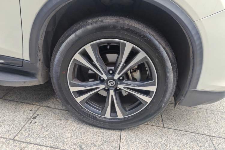 Used Nissan X-Trail 2021 2.5L CVT 4WD XL ITS Luxury Navigation Edition Right Front Wheel Hub