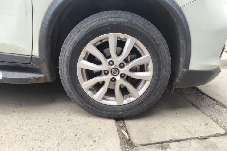 Used Nissan X-Trail 2021 2.0L CVT 2WD XL Premium Commemorative Edition Right Front Wheel Hub