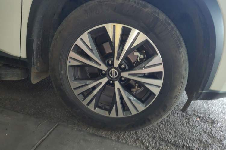 Used Nissan X-Trail 2021 VC-Turbo 300 CVT 4WD Luxury Edition 7-Seater Right Front Wheel Hub