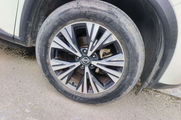 Used Nissan X-Trail 2021 VC-Turbo 300 CVT 4WD Luxury Edition Right Front Wheel Hub