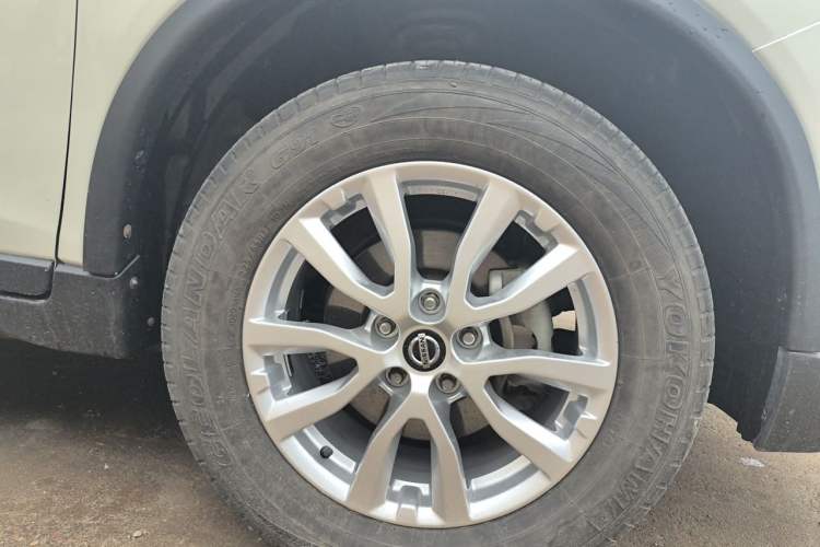 Used Nissan X-Trail 2021 2.0L CVT 2WD XL Premium Commemorative Edition Right Front Wheel Hub