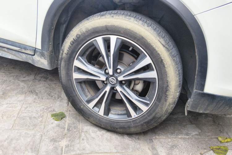 Used Nissan X-Trail 2021 2.5L CVT 4WD XL SmartConnect Leading Edition Right Front Wheel Hub