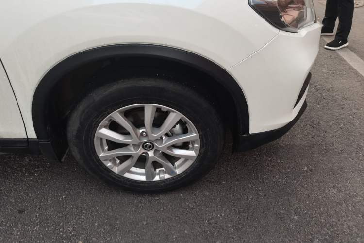 Used Nissan X-Trail 2021 2.0L CVT 2WD XL Premium SmartConnect Deluxe Edition Right Front Wheel Hub