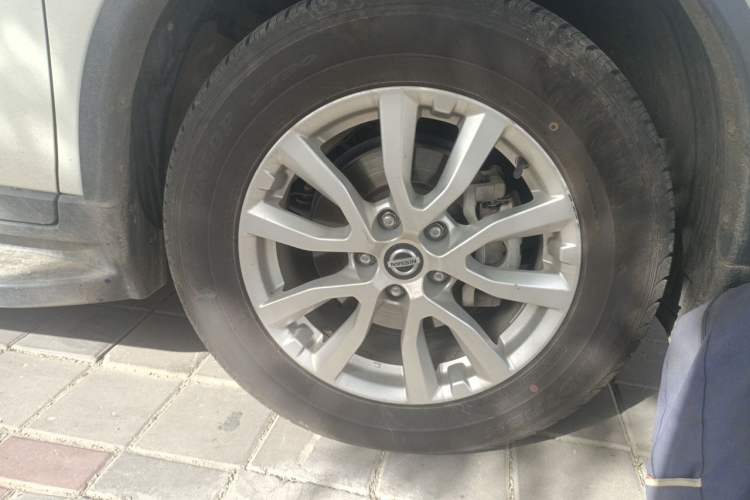 Used Nissan X-Trail 2021 2.0L CVT 2WD XL ITS SmartConnect Comfort Edition Right Front Wheel Hub