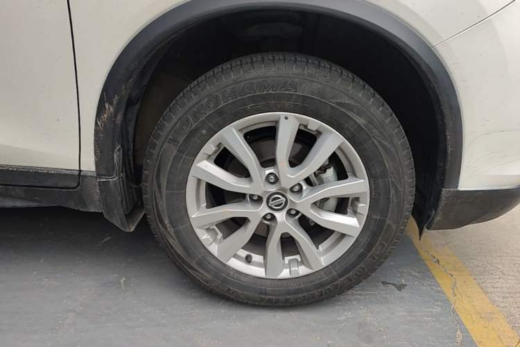 Used Nissan X-Trail 2021 2.0L CVT 2WD XL Premium Commemorative Edition Right Front Wheel Hub