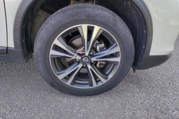 Used Nissan X-Trail 2021 2.5L CVT 4WD XL ITS Luxury Commemorative Edition Right Front Wheel Hub