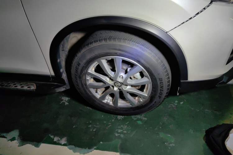 Used Nissan X-Trail 2021 2.0L CVT 2WD XL Premium SmartConnect Deluxe Edition Right Front Wheel Hub