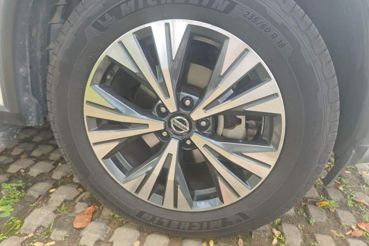 Used Nissan X-Trail 2021 VC-Turbo 300 CVT 4WD Luxury Edition Right Front Wheel Hub