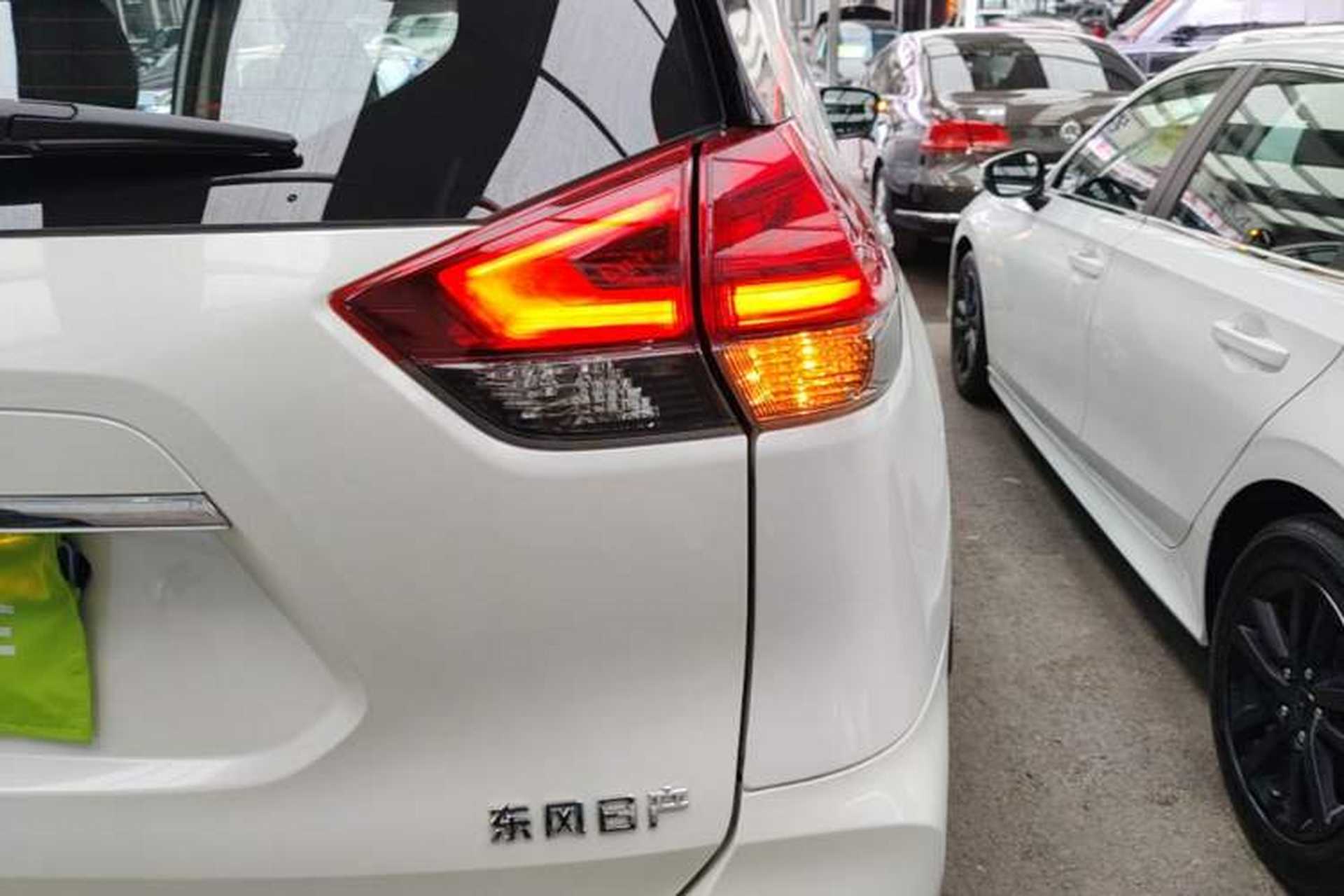 Used Nissan X-Trail 2021 2.0L CVT 2WD XL ITS Comfort Commemorative Edition Right Rear Taillight