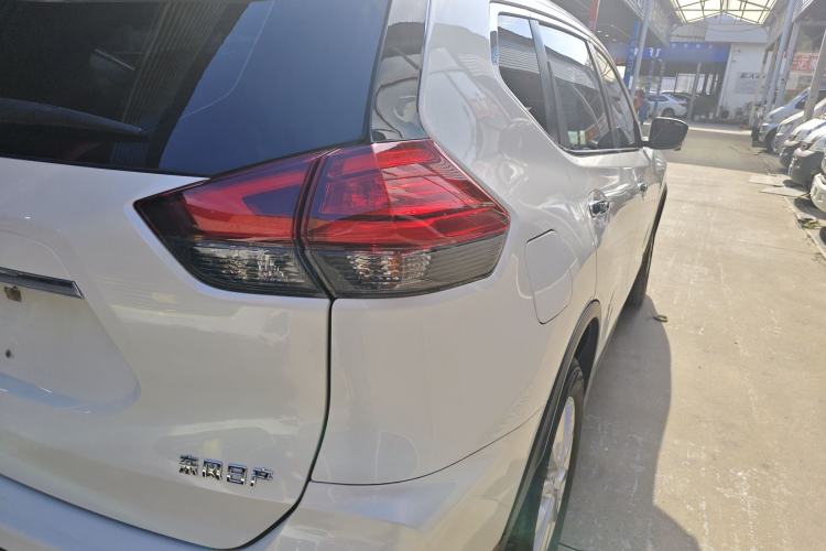 Used Nissan X-Trail 2021 2.0L CVT 2WD XL ITS SmartConnect Comfort Edition Right Rear Taillight
