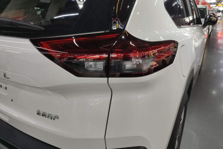 Used Nissan X-Trail 2021 VC-Turbo 300 CVT 2WD Luxury Edition Right Rear Taillight