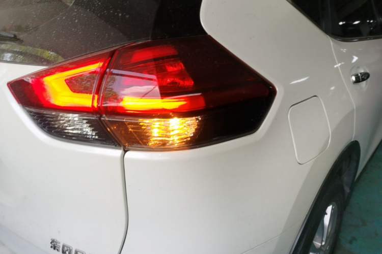 Used Nissan X-Trail 2021 2.0L CVT 2WD XL Premium Commemorative Edition Right Rear Taillight