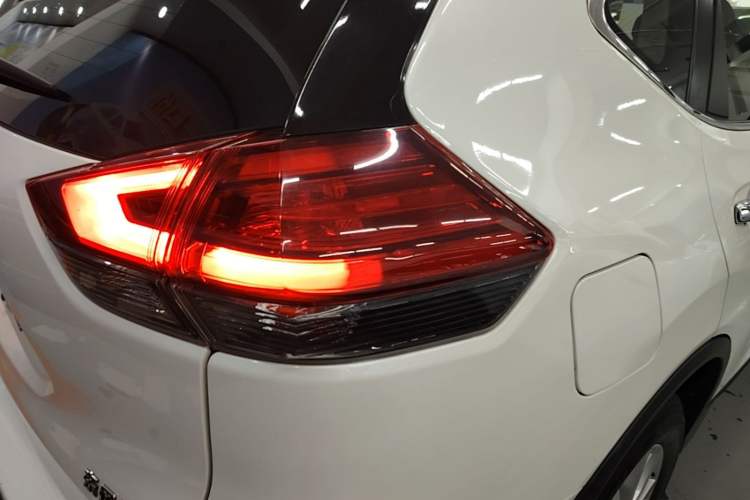 Used Nissan X-Trail 2021 2.0L CVT 2WD XL Premium Commemorative Edition Right Rear Taillight