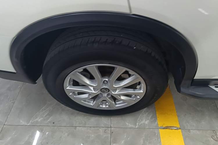 Used Nissan X-Trail 2021 2.0L CVT 2WD XL ITS SmartConnect Comfort Edition Right Rear Wheel Hub
