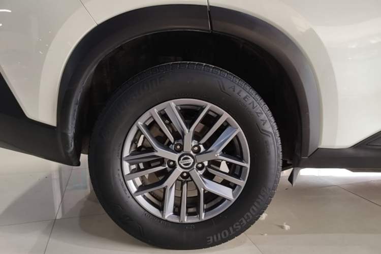 Used Nissan X-Trail 2021 VC-Turbo 300 CVT 2WD Luxury Edition Right Rear Wheel Hub