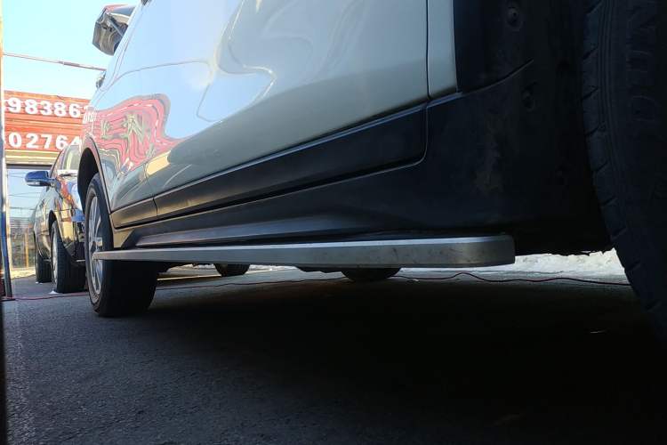 Used Nissan X-Trail 2021 2.0L CVT 2WD XL Premium Commemorative Edition Right Side Sill
