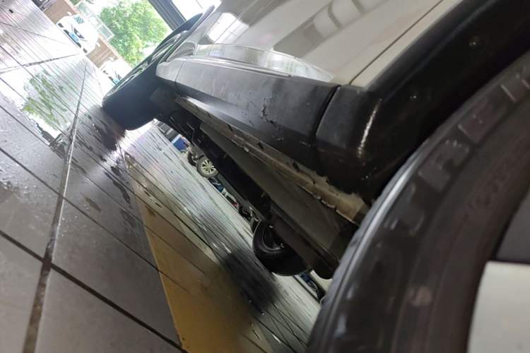 Used Nissan X-Trail 2021 VC-Turbo 300 CVT 4WD Ultimate Edition Right Side Sill