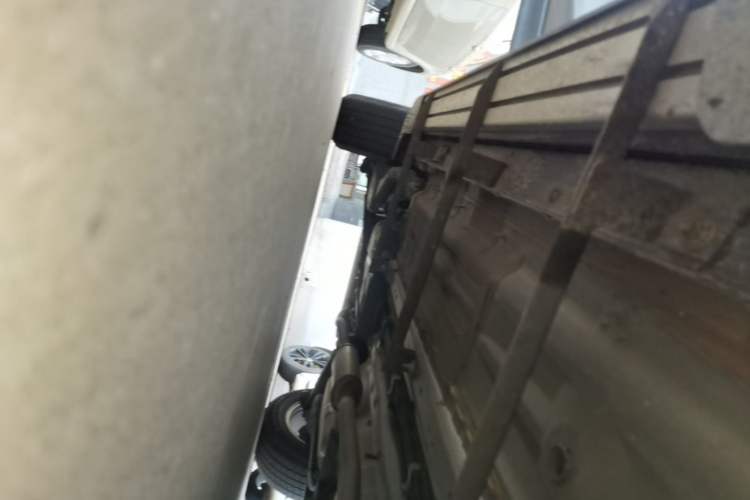 Used Nissan X-Trail 2021 2.0L CVT 2WD XL ITS SmartConnect Comfort Edition Right Side Sill