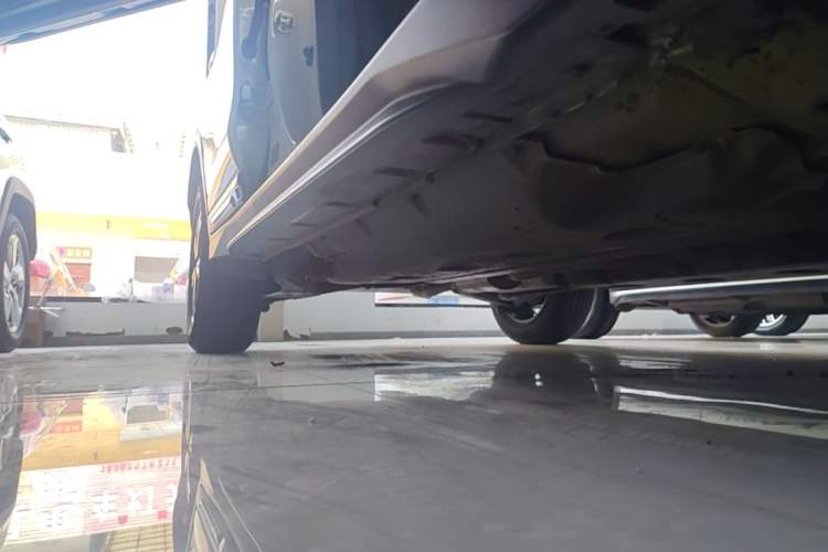 Used Nissan X-Trail 2021 2.5L CVT 4WD XL SmartConnect Leading Edition Right Side Sill