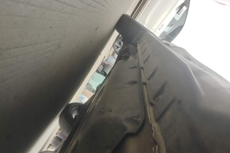 Used Nissan X-Trail 2021 2.5L CVT 4WD XL SmartConnect Leading Edition Right Side Sill