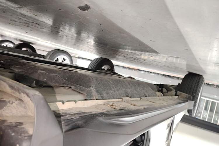Used Nissan X-Trail 2021 2.0L CVT 2WD XL Premium Commemorative Edition Right Side Sill