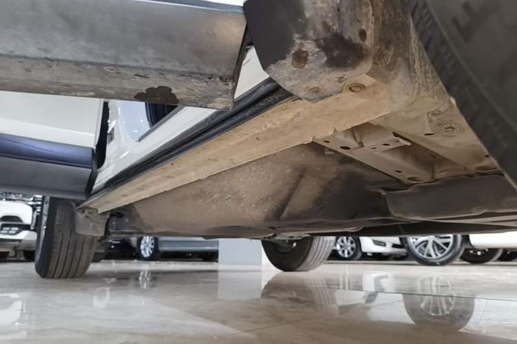 Used Nissan X-Trail 2021 VC-Turbo 300 CVT 2WD Luxury Edition Right Side Sill