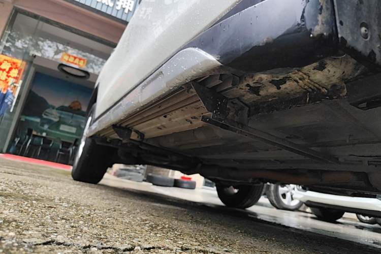 Used Nissan X-Trail 2021 2.0L CVT 2WD XL Premium Commemorative Edition Right Side Sill