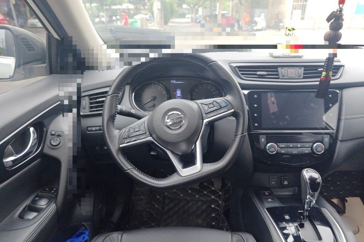 Used Nissan X-Trail 2021 2.5L CVT 4WD XL ITS Luxury Navigation Edition Steering Wheel