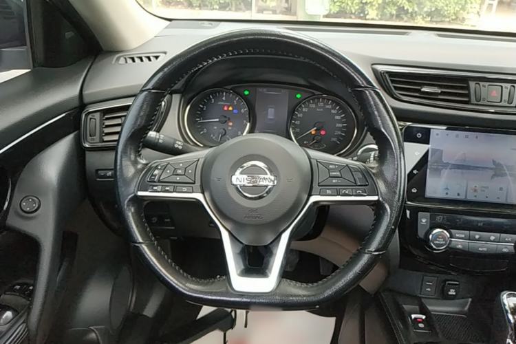 Used Nissan X-Trail 2021 2.0L CVT 2WD XL ITS SmartConnect Comfort Edition Steering Wheel