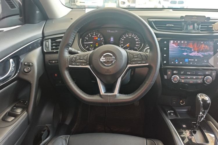 Used Nissan X-Trail 2021 2.0L CVT 2WD XL ITS SmartConnect Comfort Edition Steering Wheel