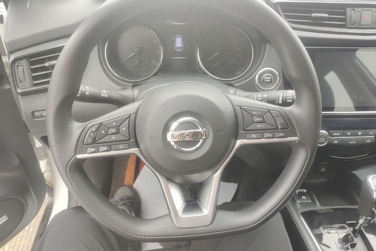 Used Nissan X-Trail 2021 2.5L CVT 4WD XL SmartConnect Leading Edition Steering Wheel