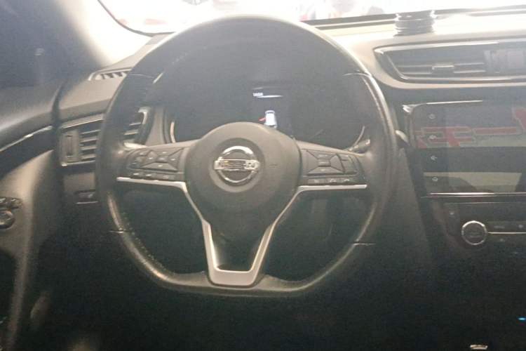 Used Nissan X-Trail 2021 2.0L CVT 2WD XL ITS Comfort Commemorative Edition Steering Wheel
