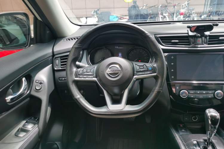 Used Nissan X-Trail 2021 2.5L CVT 4WD XL ITS Luxury Commemorative Edition Steering Wheel