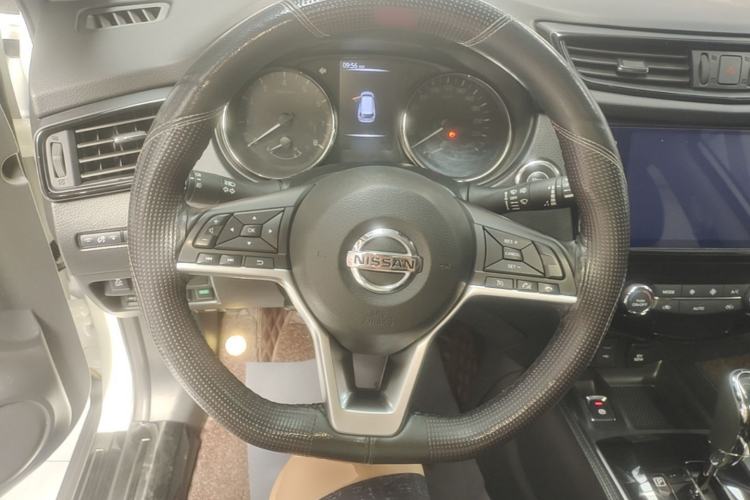 Used Nissan X-Trail 2021 2.0L CVT 2WD XL ITS SmartConnect Comfort Edition Steering Wheel