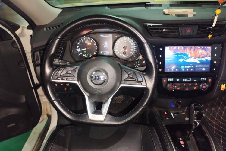 Used Nissan X-Trail 2021 2.5L CVT 4WD XL ITS Luxury Commemorative Edition Steering Wheel
