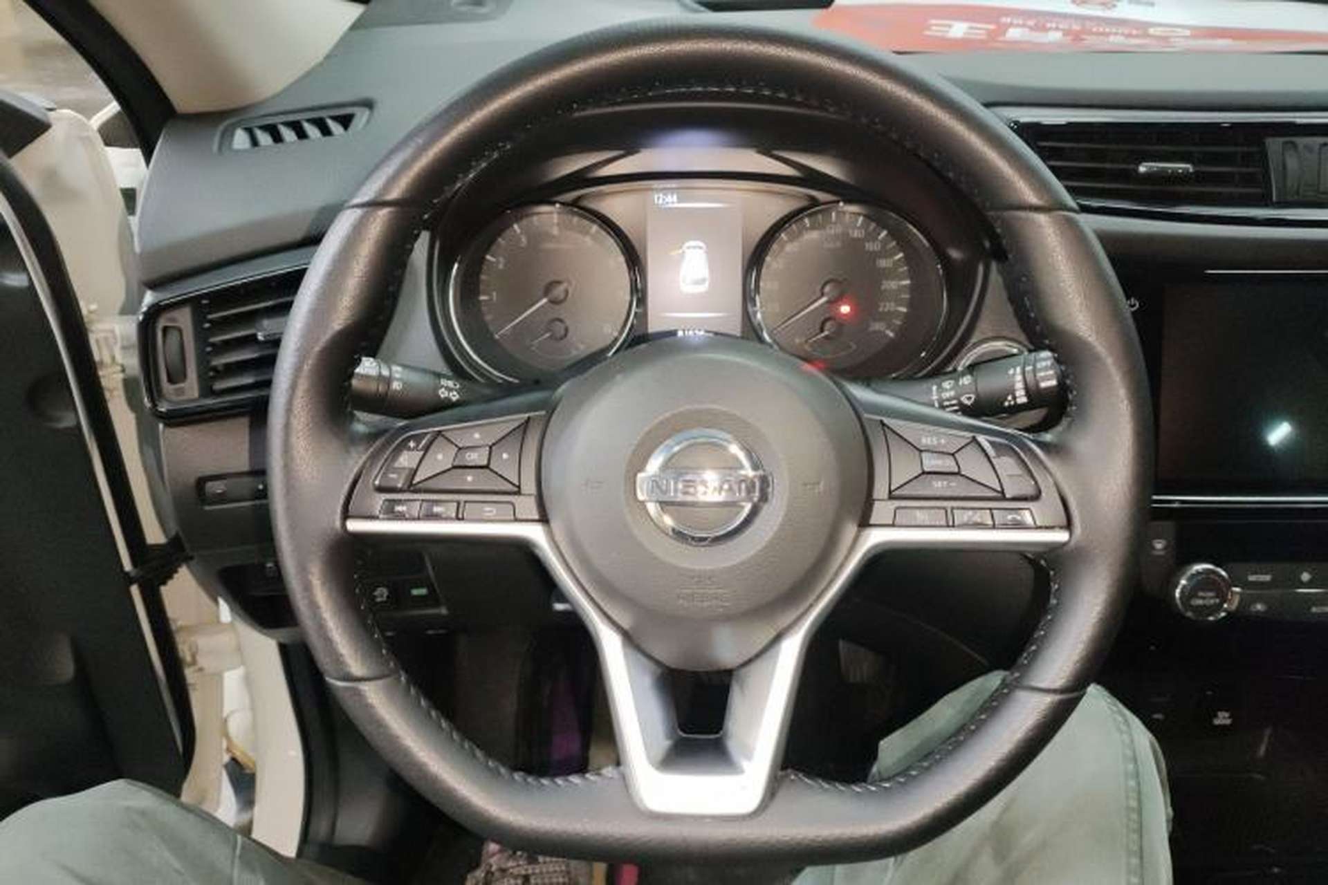Used Nissan X-Trail 2021 2.0L CVT 2WD XL Premium Commemorative Edition Steering Wheel