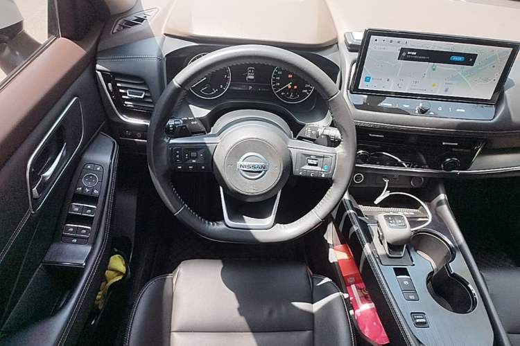 Used Nissan X-Trail 2021 VC-Turbo 300 CVT 2WD Luxury Edition Steering Wheel