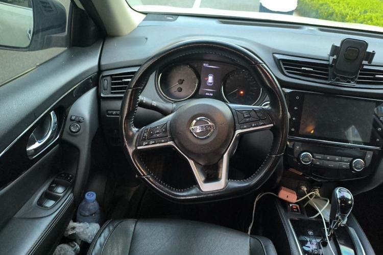 Used Nissan X-Trail 2021 2.0L CVT 2WD XL ITS SmartConnect Comfort Edition Steering Wheel