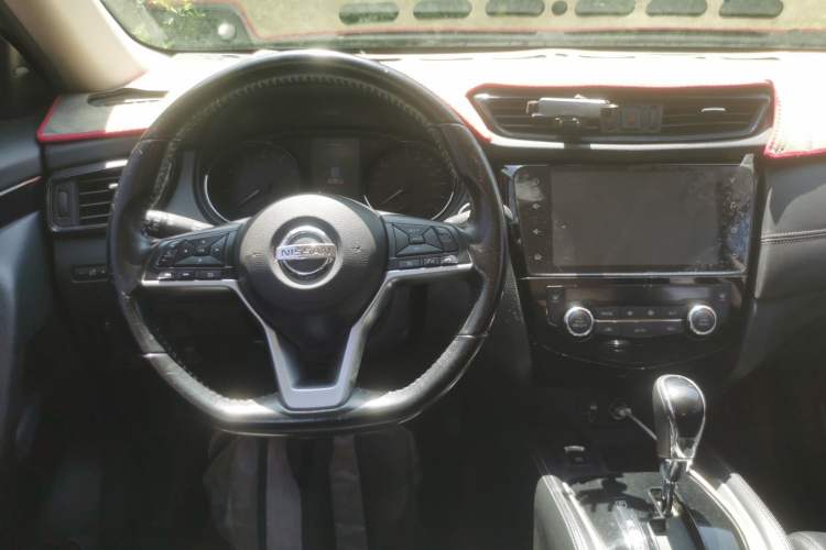 Used Nissan X-Trail 2021 2.0L CVT 2WD XL ITS SmartConnect Comfort Edition Steering Wheel