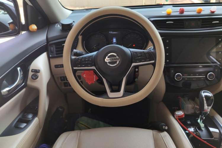 Used Nissan X-Trail 2021 2.0L CVT 2WD XL ITS Comfort Commemorative Edition Steering Wheel