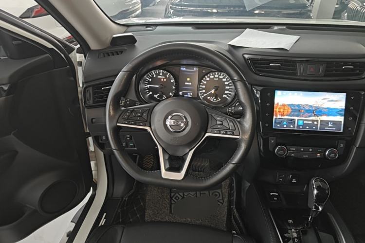 Used Nissan X-Trail 2021 2.0L CVT 2WD XL Premium Commemorative Edition Steering Wheel