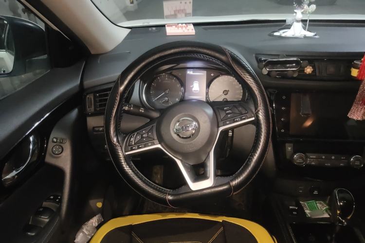 Used Nissan X-Trail 2021 2.0L CVT 2WD XL ITS Comfort Commemorative Edition Steering Wheel
