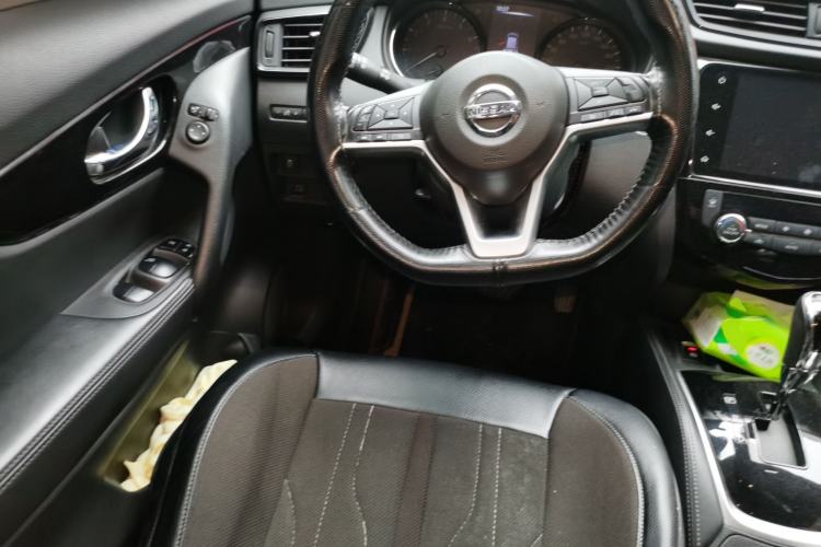 Used Nissan X-Trail 2021 2.0L CVT 2WD XL ITS Comfort Commemorative Edition Steering Wheel
